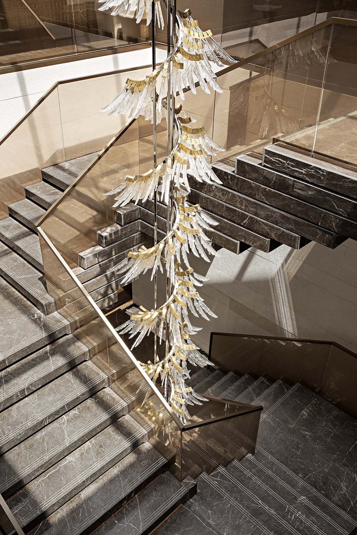 Das Design completes the interior of Tianshui Jialangyuan Sales Center in China