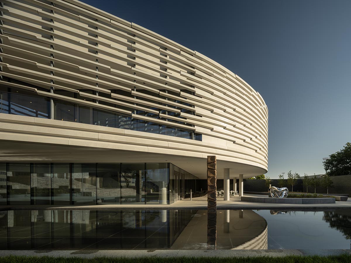 Snøhetta completes a new expansion and site redesign for the Joslyn Art Museum in Omaha 