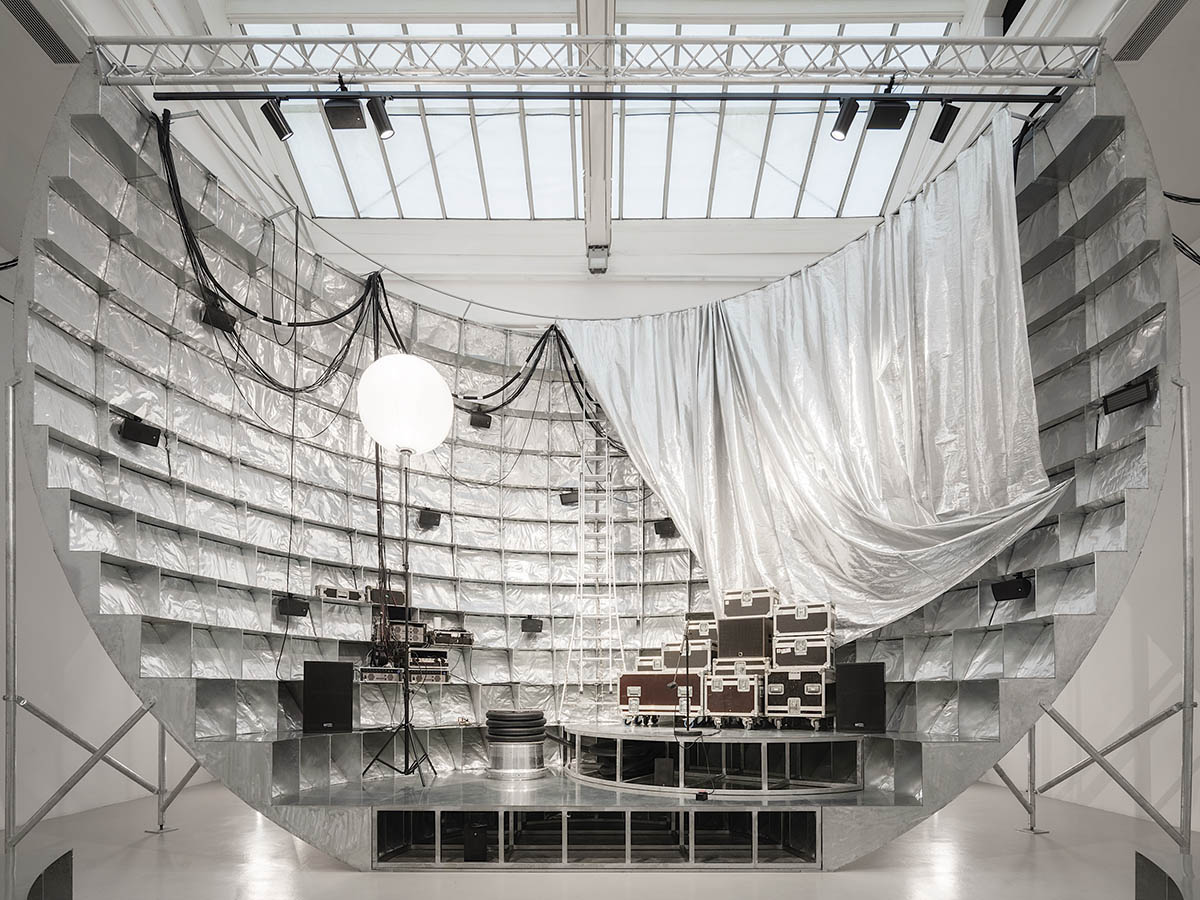 French Pavilion turns the exhibition into a performance space with Ball Theater at Venice Biennale 