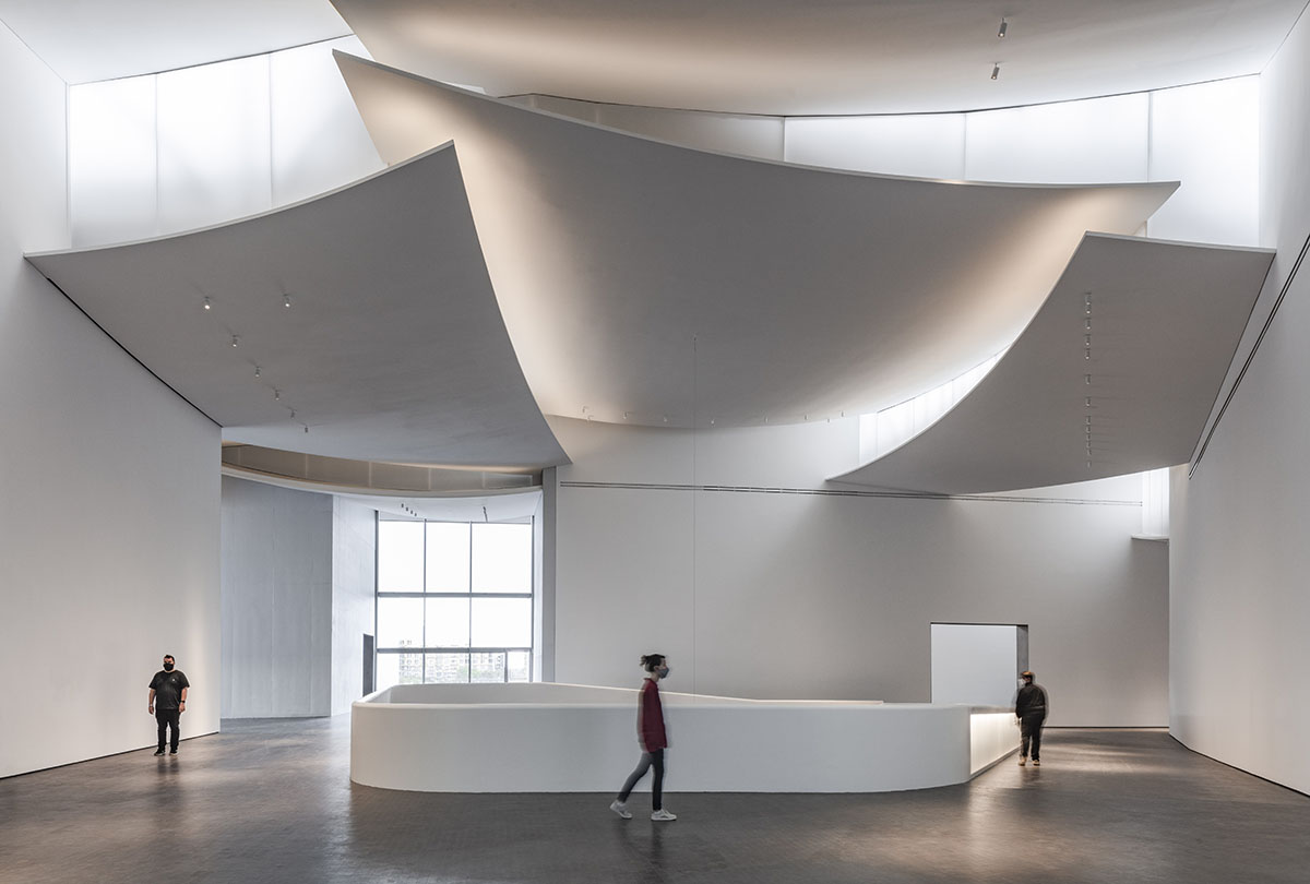 Steven Holl Architects completes Nancy and Rich Kinder Museum in Houston
