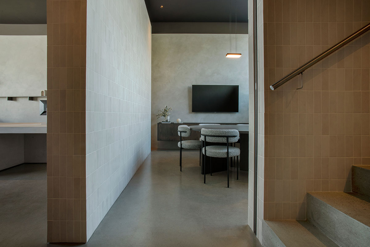 Maurice Martel architecte creates a home-like atmosphere for its new architecture office in Montreal