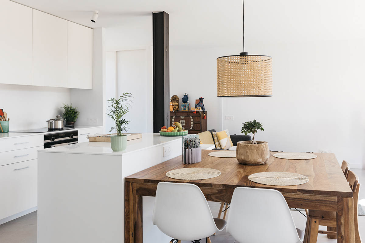  delaVegaCanolasso completes corten steel house in Barcelona 