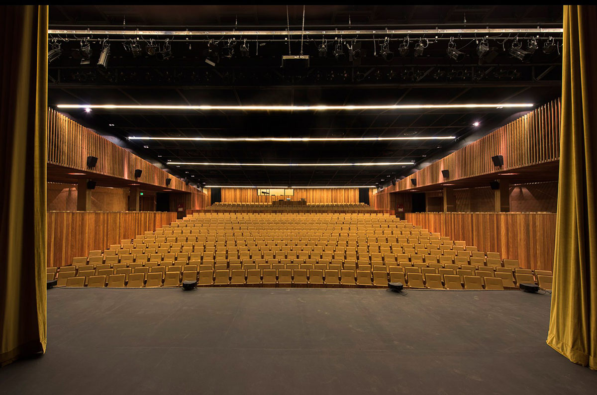 Isaac Broid and Productora's triangular Teopanzolco Cultural Center wins Oscar Niemeyer Award