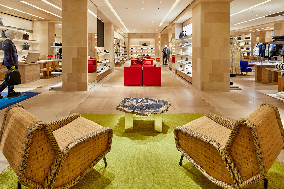 Peter Marino renovates Louis Vuitton's London store with channelled and  colourful explosion