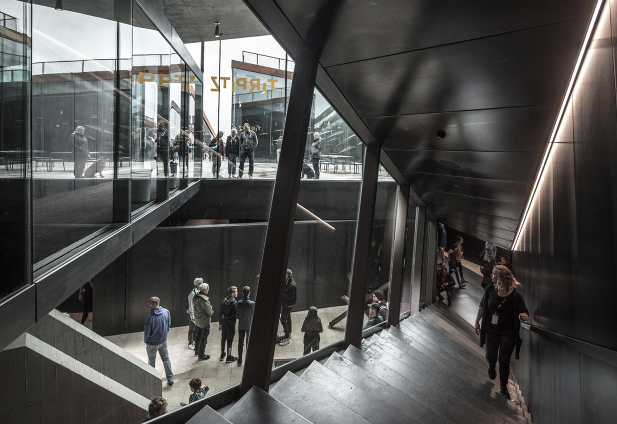 BIG completes four-channelled