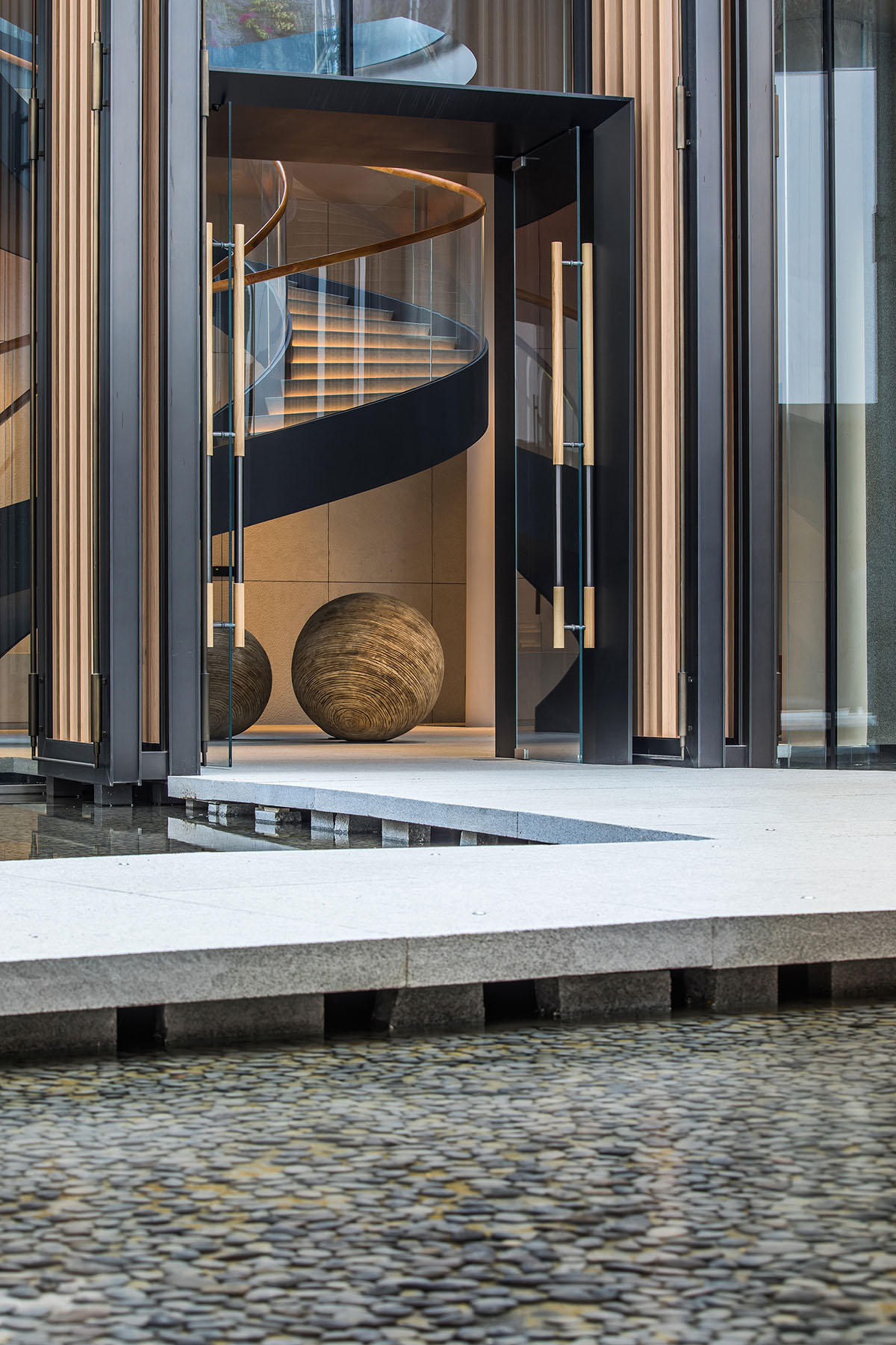 CCD from China Designed A Cavern Wonderland with Marks of the Former Fishing Village