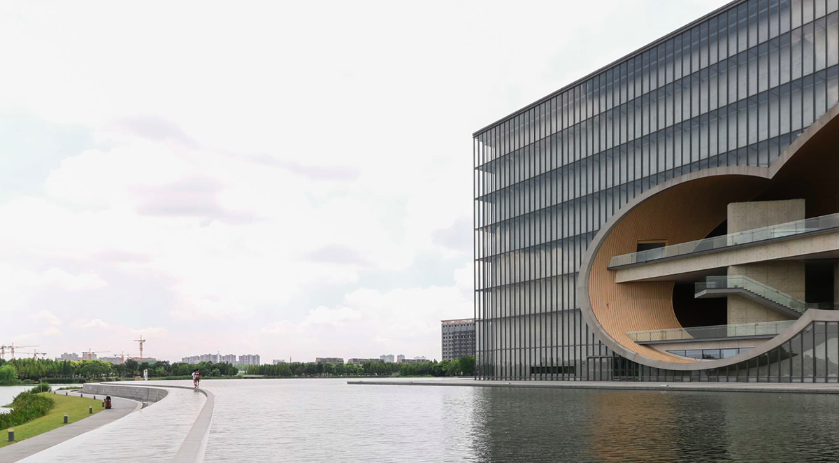 Yueqi Jazzy Li photographs Tadao Ando’s Shanghai Poly Grand Theatre