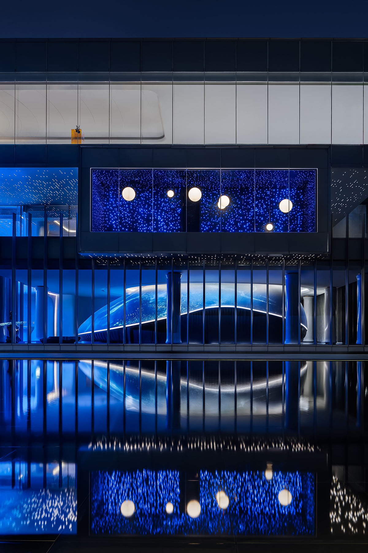 T.K. Chu Design completes Sales Center of Poly F.S. Skyline Garden in Guangzhou, China