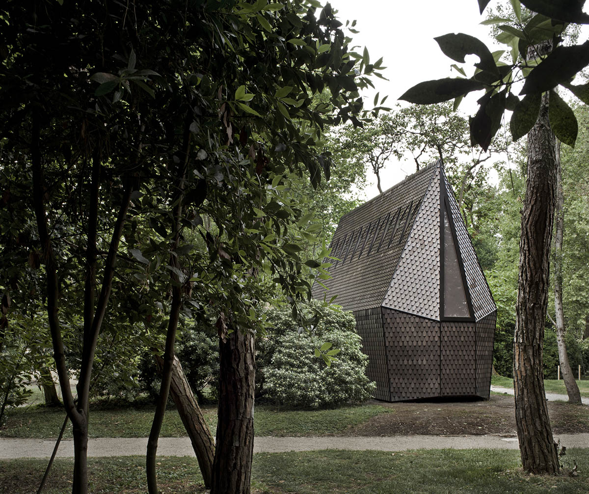Take an Extensive Look at Vatican Chapels at Venice Architecture Biennale