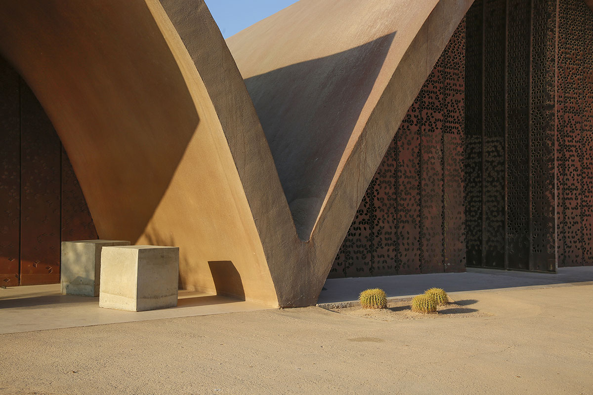 Oppenheim Architecture completes Ayla Golf Academy with wavy roofs in deserted landscape of Jordan