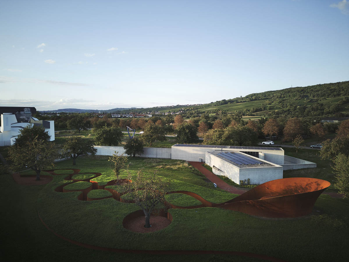 The snake-like Doshi Retreat becomes a sanctuary of sound and serenity at the Vitra Campus