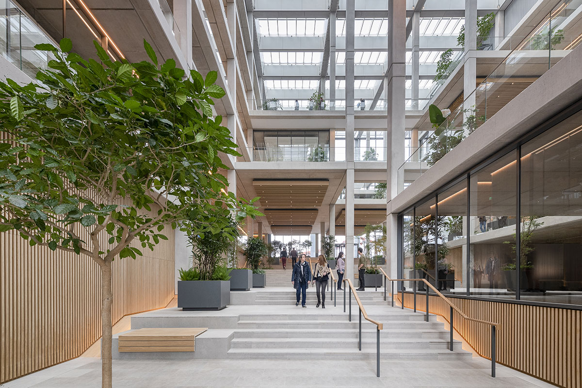 Foster + Partners completes office complex addressing flexible working environments in Luxembourg 