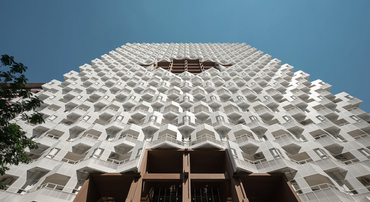 Plan Architect designs dormitory building with zigzag balconies ensuring more sunlight in Thailand