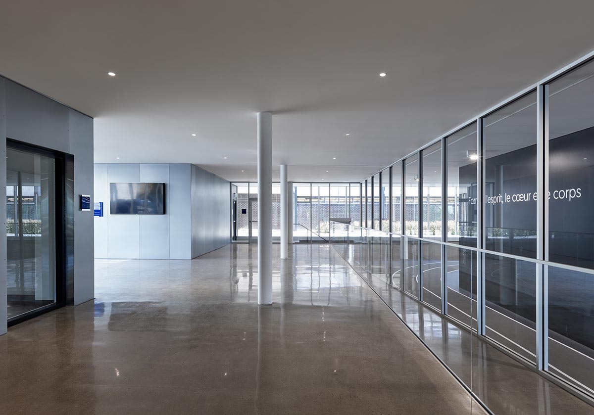 ACDF Architecture merges strict and fluid geometries for a sports complex in Montreal