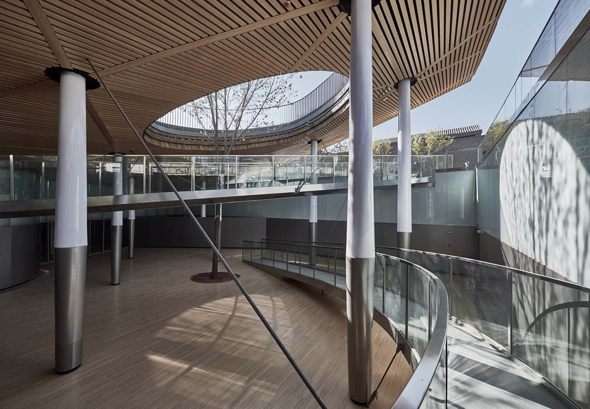 Atelier TeamMinus completes Piazza & Art Space activating its own environment in Beijing