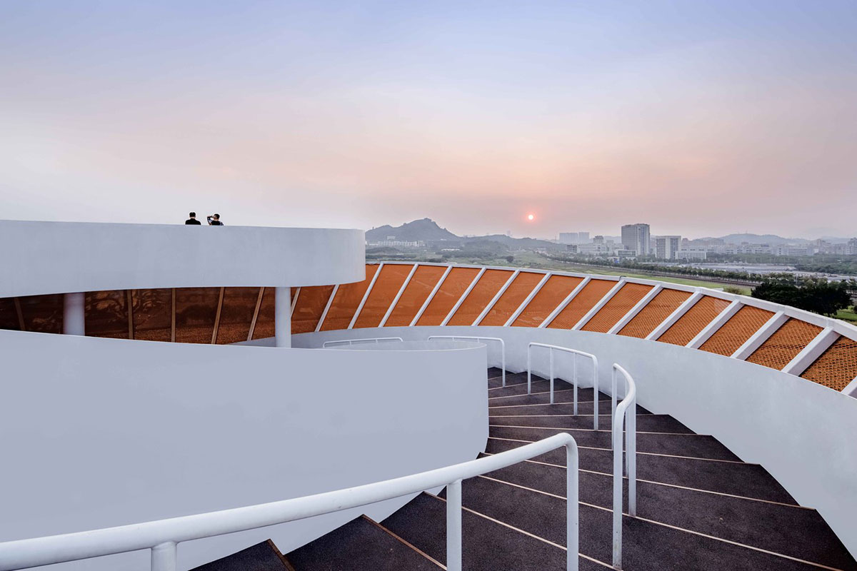 Doarchi designs spiral tower that allows visitors to explore the untouched nature while moving inside