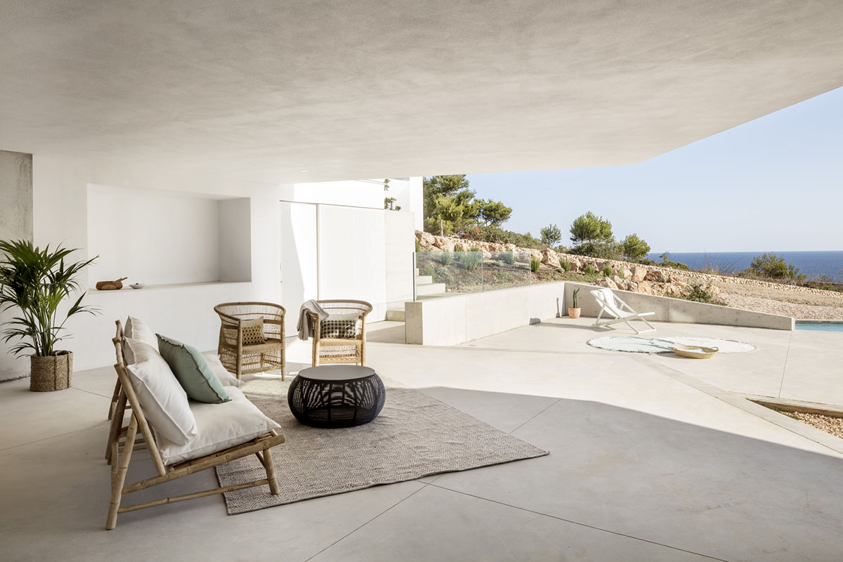 NOMO STUDIO designs holiday home comprised of bridge-like volumes on Minorca island