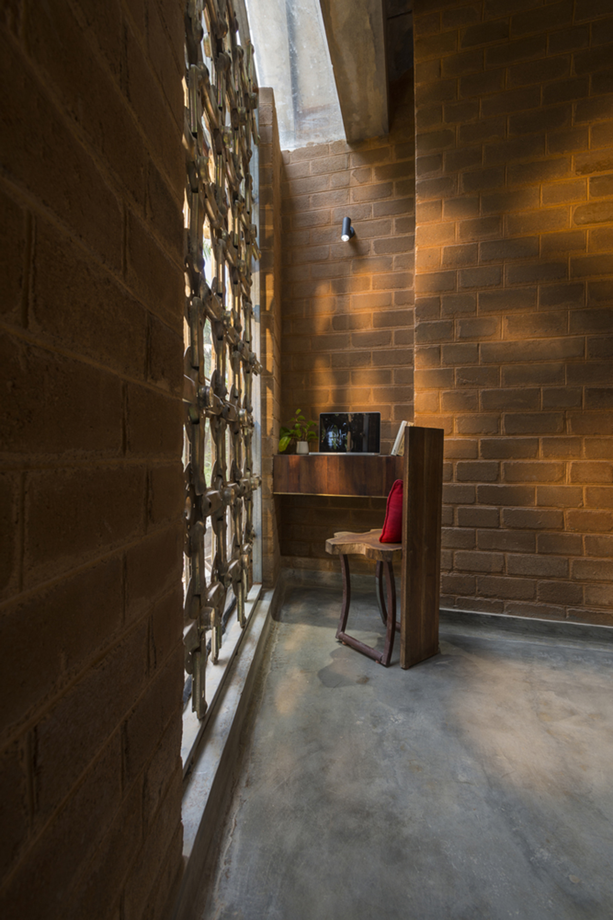 Curvaceous bamboo element changes the soul of this private residence designed by Wallmakers in India