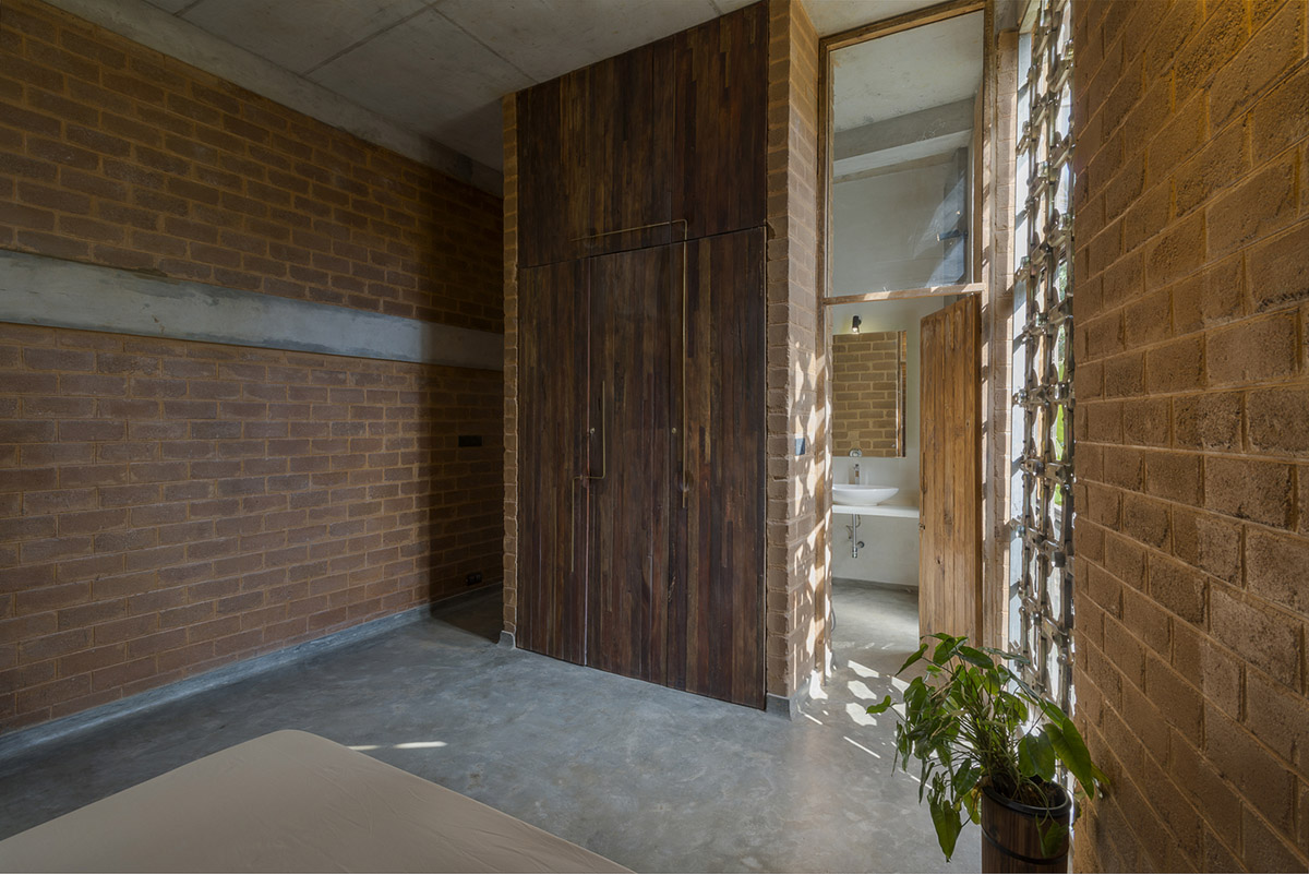 Curvaceous bamboo element changes the soul of this private residence designed by Wallmakers in India