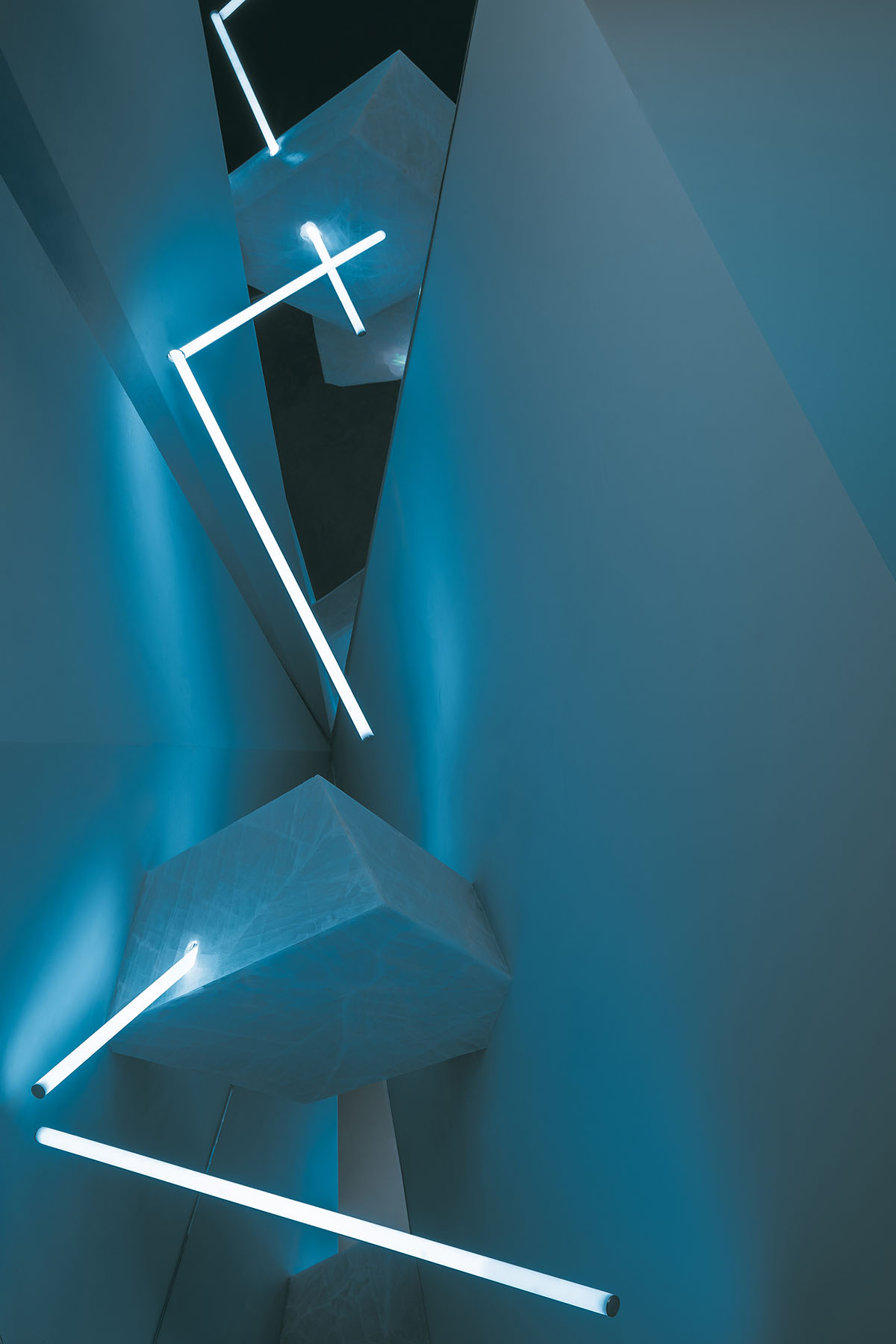 CUN converts old warehouse into a photographer's studio with industrial-looking interior in Beijing