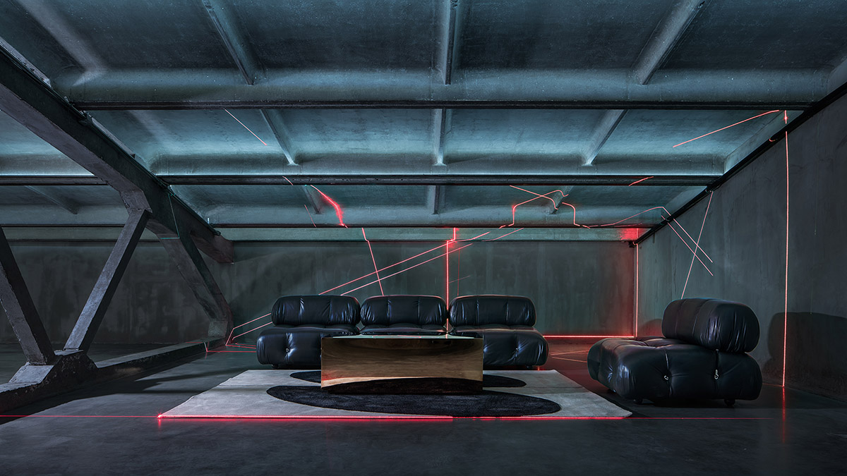 CUN converts old warehouse into a photographer's studio with industrial-looking interior in Beijing