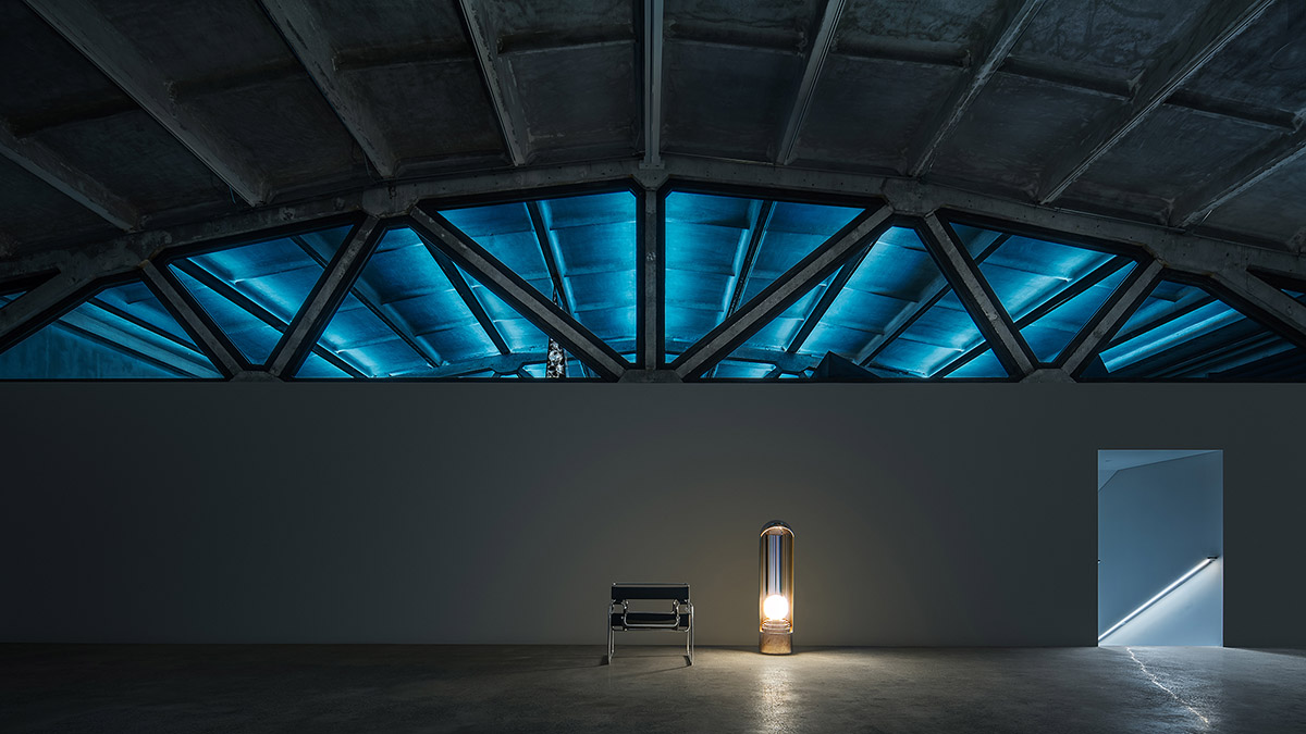 CUN converts old warehouse into a photographer's studio with industrial-looking interior in Beijing