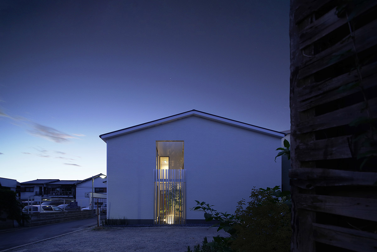 Jun Murata built small guesthouse with cut-out skylight in Japan