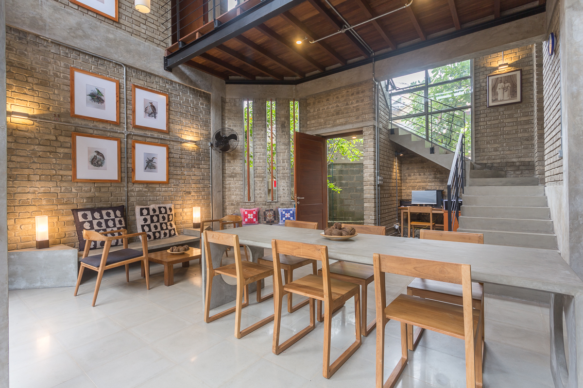 Chinthaka Wickramage Associates built Pagoda House with protruding facade in Sri Lanka