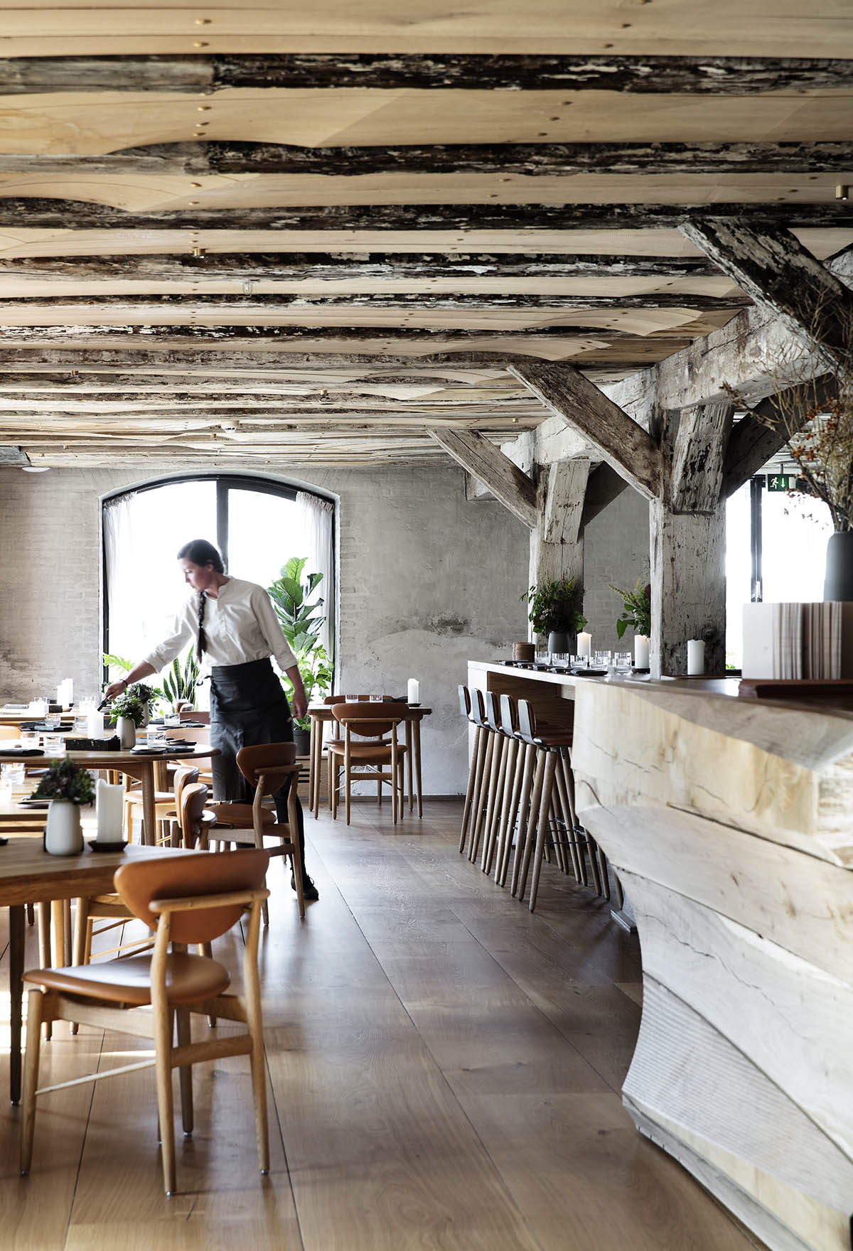 Snøhetta revives Barr’s interiors and visual identity with wooden fixtures in Copenhagen