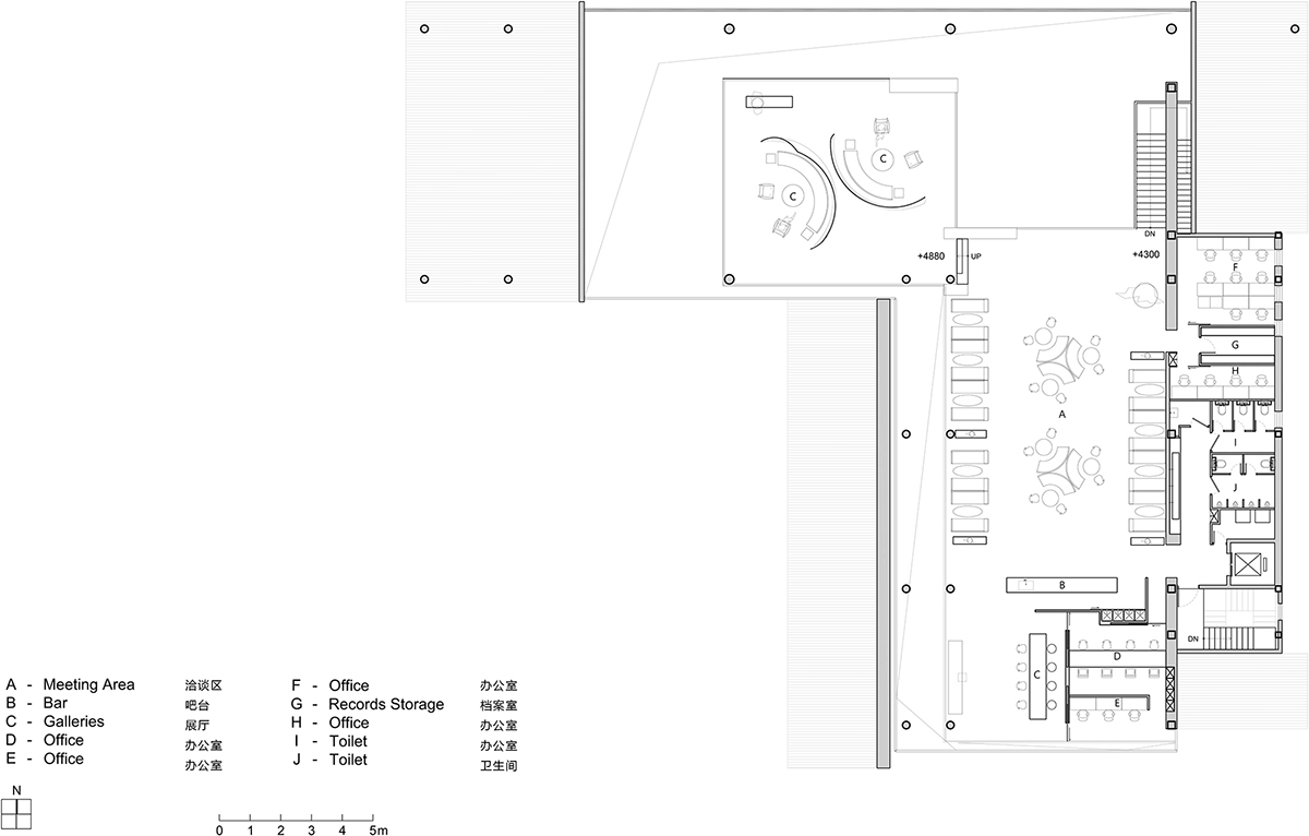 Waterfrom Design Achieved a Balance Between Historical Community Protection and a Sales Center