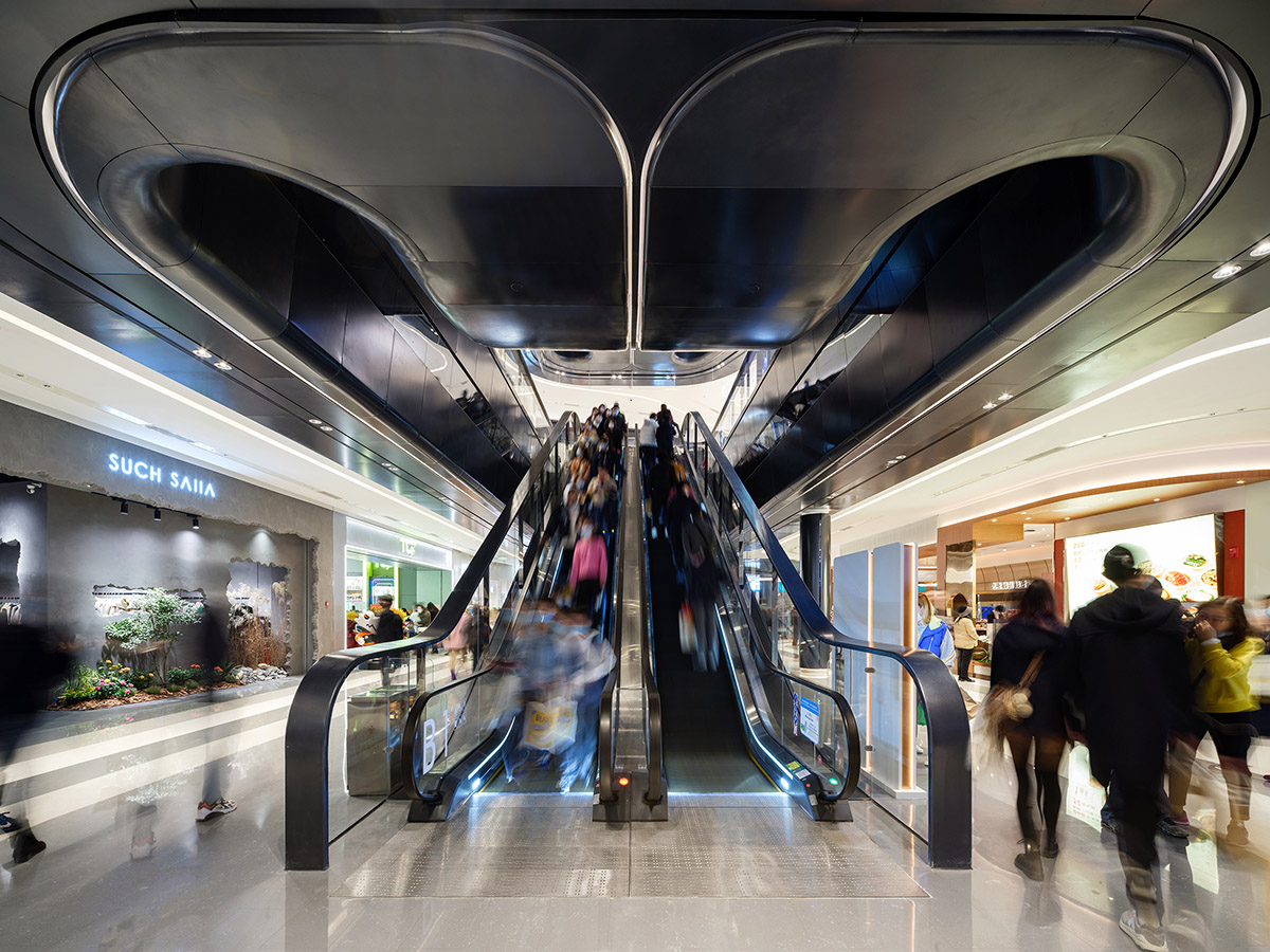 UNStudio and Nihon Sekkei complete Shanghai Jiuguang Center with