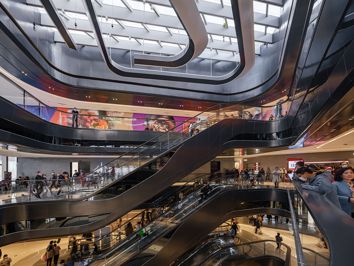 UNStudio and Nihon Sekkei complete Shanghai Jiuguang Center with