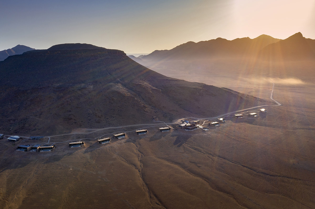 Fox Browne Creative and Jack Alexander design pavilion-like steel lodges on a desert of Namibia