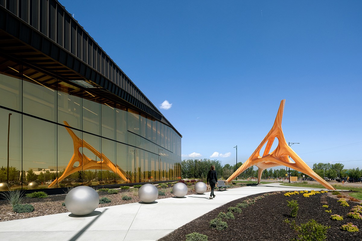 Agent Crystalline By MARC FORNES/THEVERYMANY Speaks The Art Of Speed