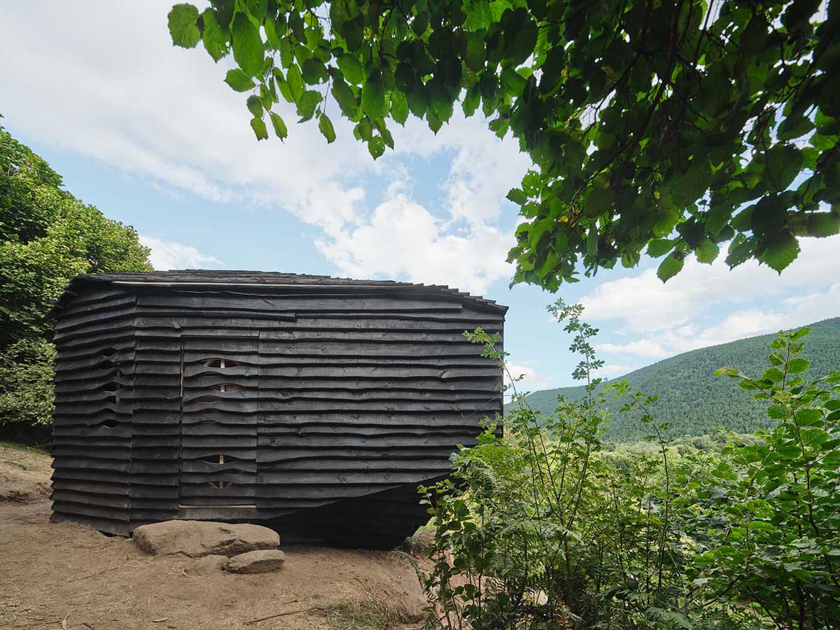 IAAC students built an ecological shelter that helps fight wildfires in the Pyrenees