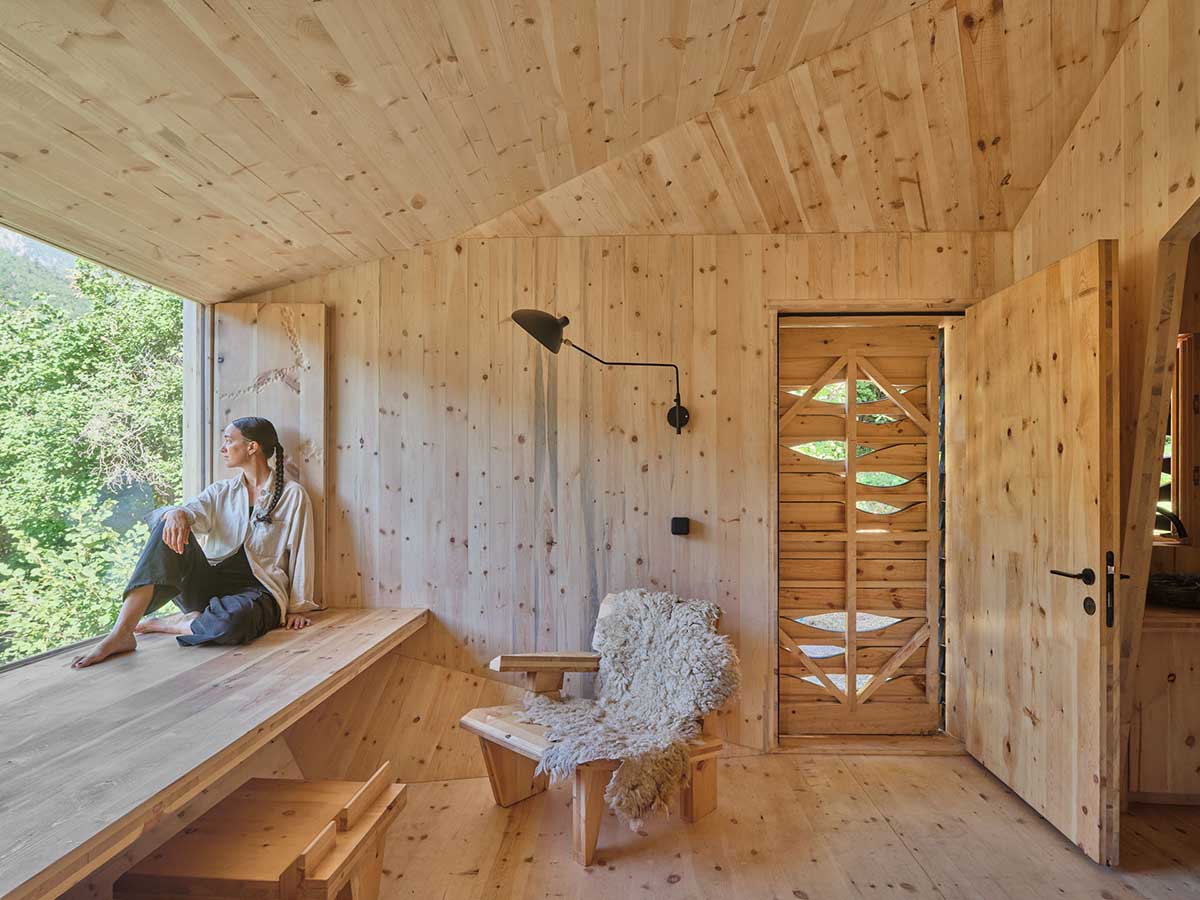 IAAC students built an ecological shelter that helps fight wildfires in the Pyrenees