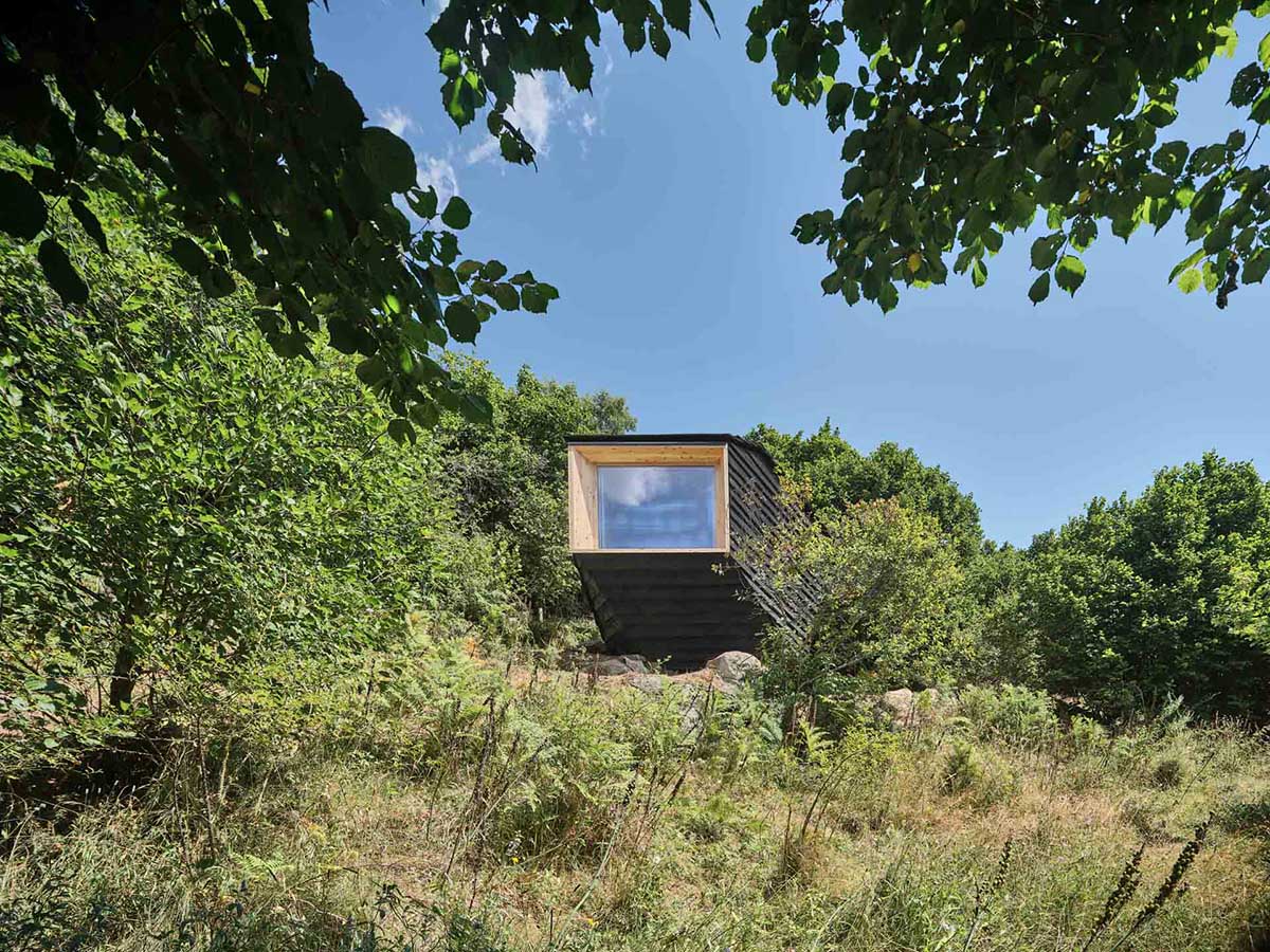 IAAC students built an ecological shelter that helps fight wildfires in the Pyrenees