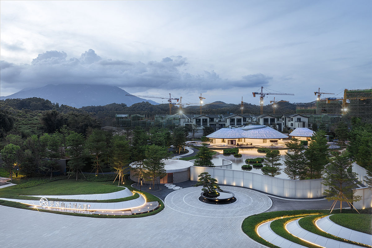 Wutopia Lab creates exhibition center referencing to Taoist and Taiji circles in Guangdong, China