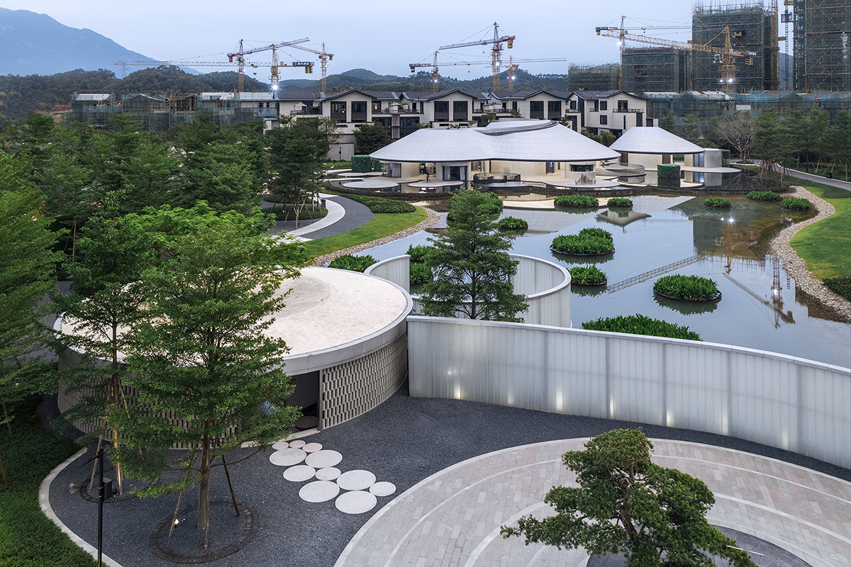 Wutopia Lab creates exhibition center referencing to Taoist and Taiji circles in Guangdong, China