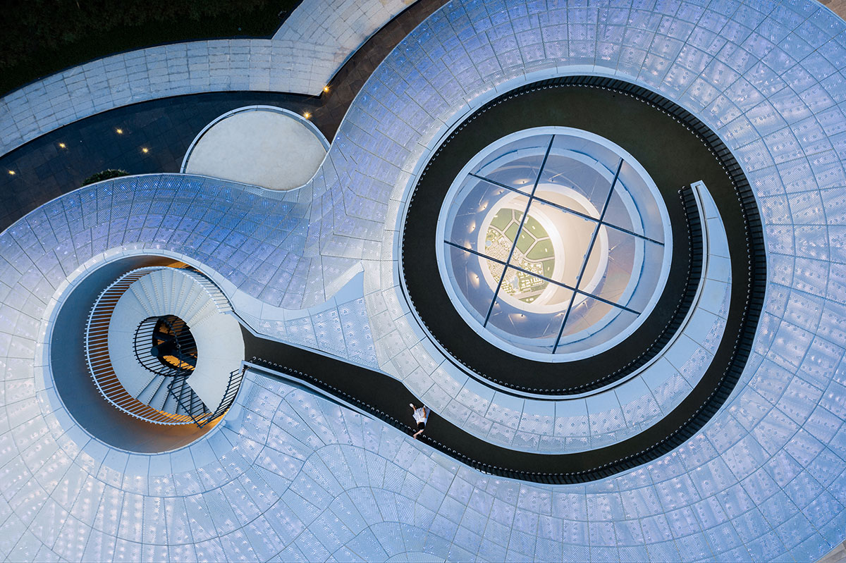 Wutopia Lab creates exhibition center referencing to Taoist and Taiji circles in Guangdong, China