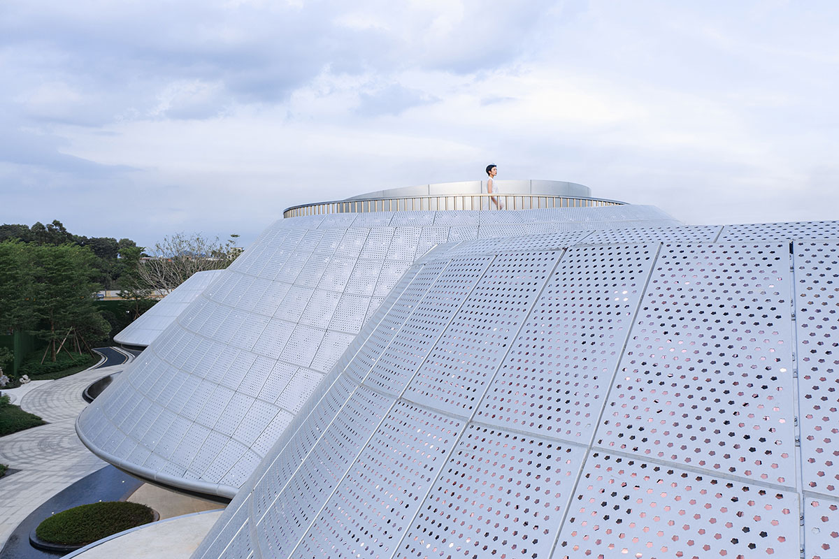 Wutopia Lab creates exhibition center referencing to Taoist and Taiji circles in Guangdong, China