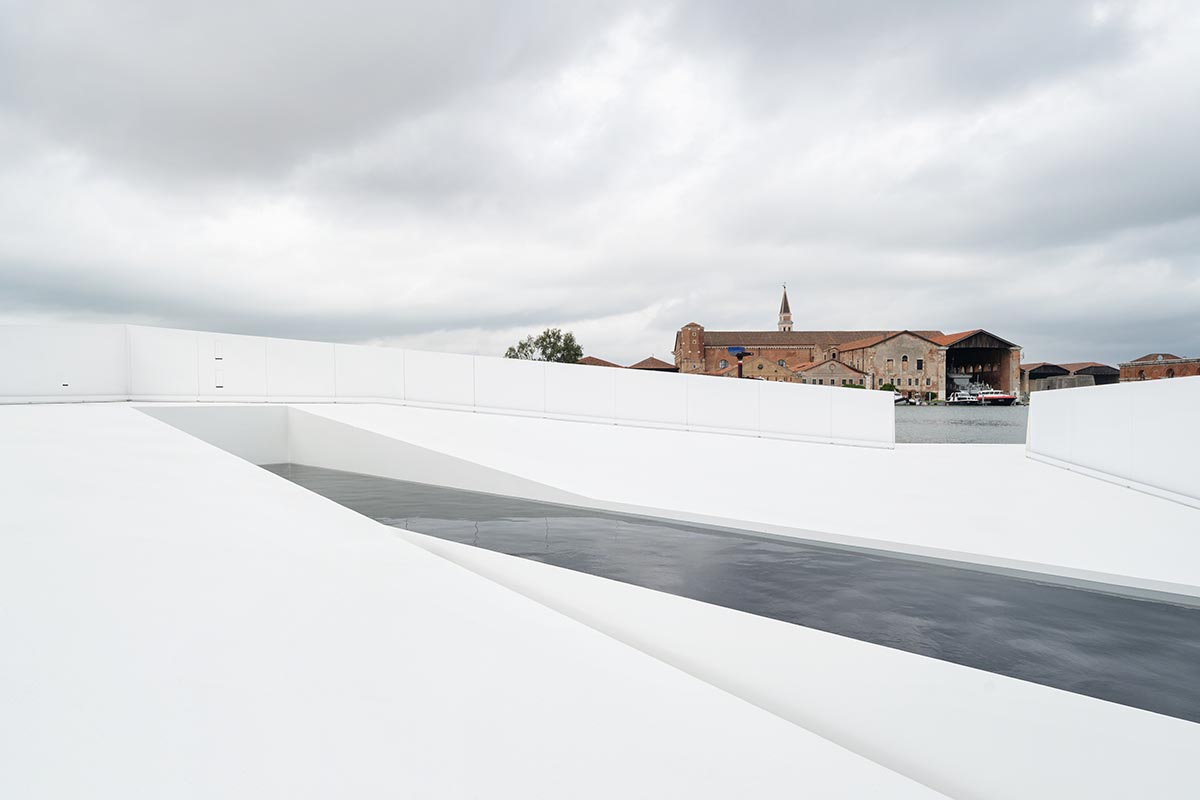 Carlo Ratti Associati-designed AquaPraça launched on 5 September in Venice, on its way to COP30