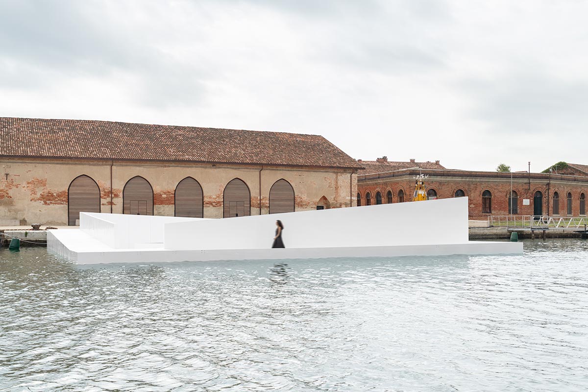 Carlo Ratti Associati-designed AquaPraça launched on 5 September in Venice, on its way to COP30