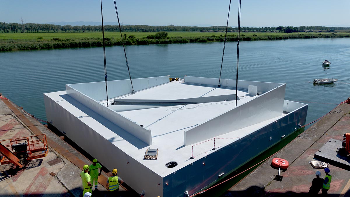 Carlo Ratti Associati-designed AquaPraça launched on 5 September in Venice, on its way to COP30