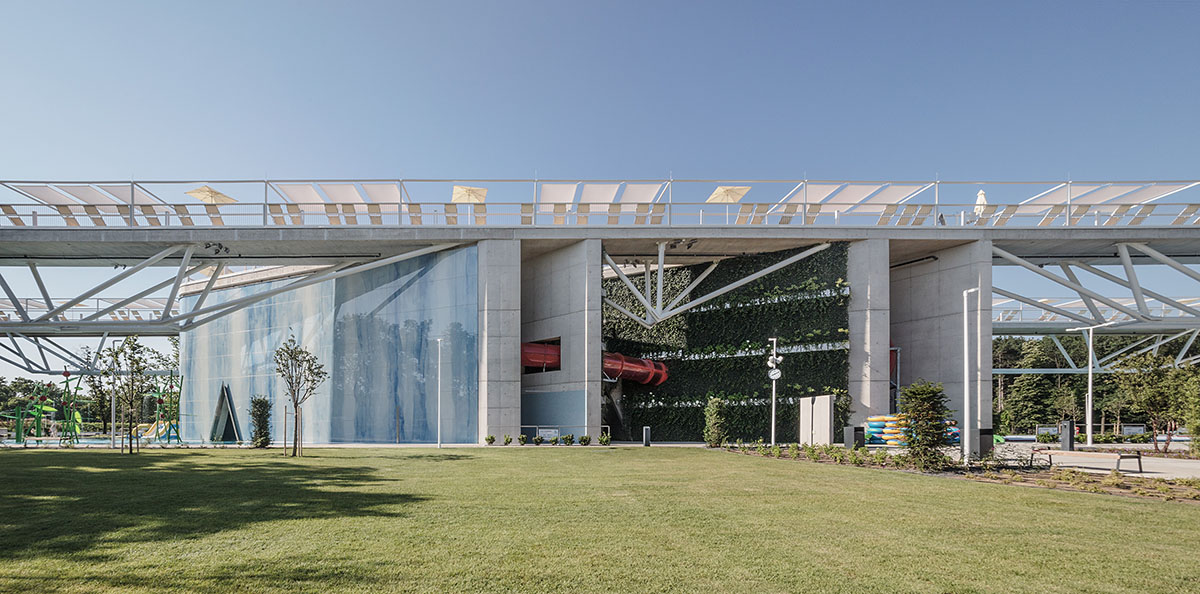 BORD completes aquaticum waterpark in Hungary by combining artistic composition of elements