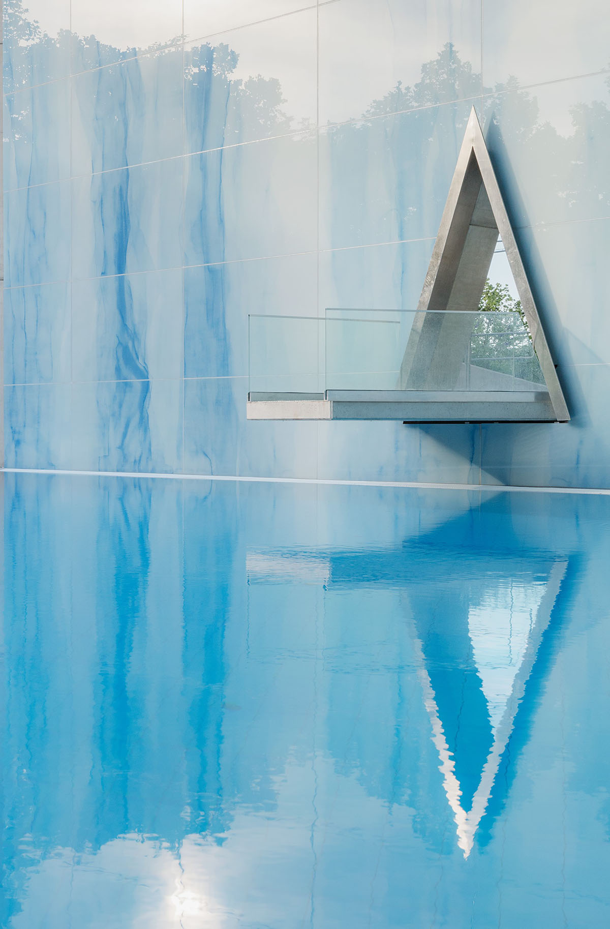 BORD completes aquaticum waterpark in Hungary by combining artistic composition of elements