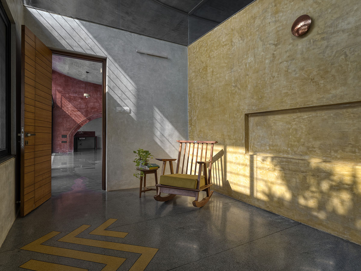 The Cove House by Red Brick Studio benefits from hilly slope and captures picturesque views in India