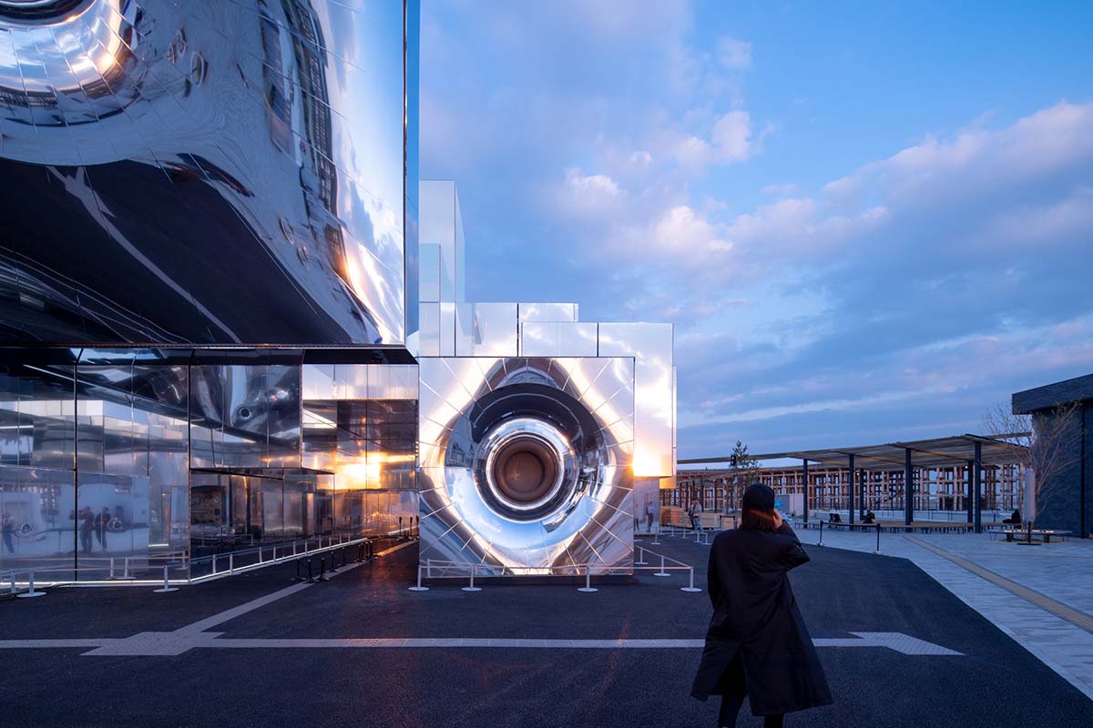 Noiz Architects imagines Osaka Pavilion as a social and living sculpture with mirrored surfaces 