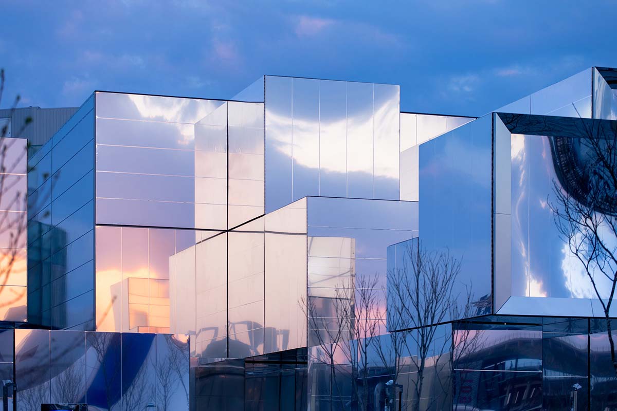 Noiz Architects imagines Osaka Pavilion as a social and living sculpture with mirrored surfaces 