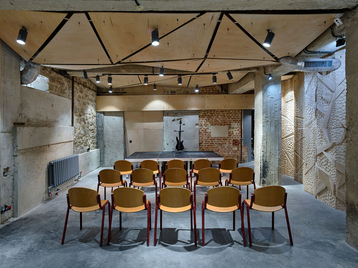 Maxim Calujac converts historical building into creative center with public stairways in Moldova